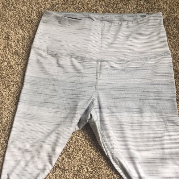 Zella‎ live in high waist leggings - Picture 2 of 4